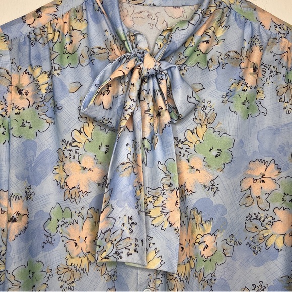 Vintage Floral Bow Tie Blouse - Picture 3 of 7